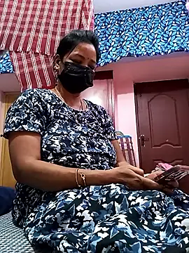 Tamil sreelekha online show from November 18, 2025, 6:12 pm