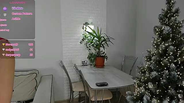 Milana girl online show from December 23, 2024, 6:22 am