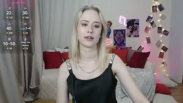 SashaBrooks online show from February 23, 2025, 6:12 pm