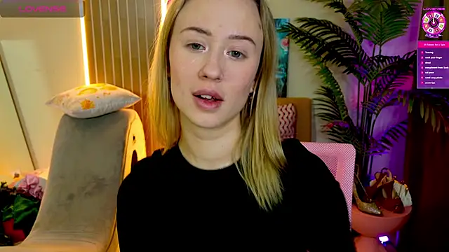 SashaBrooks online show from January 18, 2026, 3:05 pm