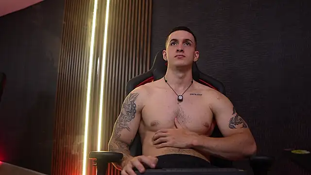 JacksonOlsenn online show from March 10, 2026, 8:58 pm