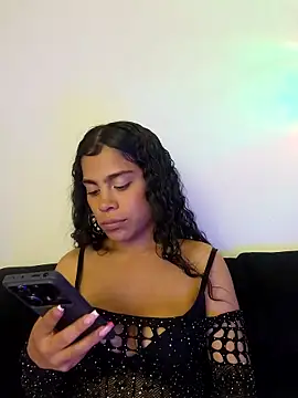 NINA 18 YEARS online show from December 9, 2024, 7:50 pm