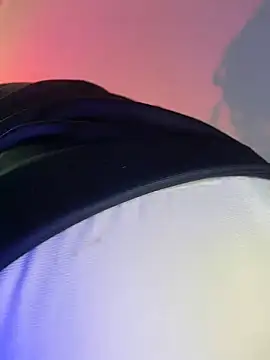 NINA 18 YEARS online show from January 10, 2025, 8:59 pm