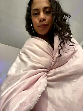 NINA 18 YEARS online show from October 22, 2025, 6:46 am