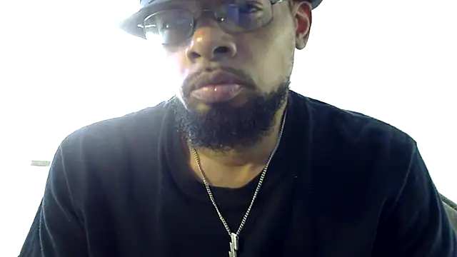 Snapshot of WhiskeyWood_DuhGOD chatting on January 27, 2025, 8:39 pm WhiskeyWood DuhGOD online show from January 27, 2025, 8:39 pm