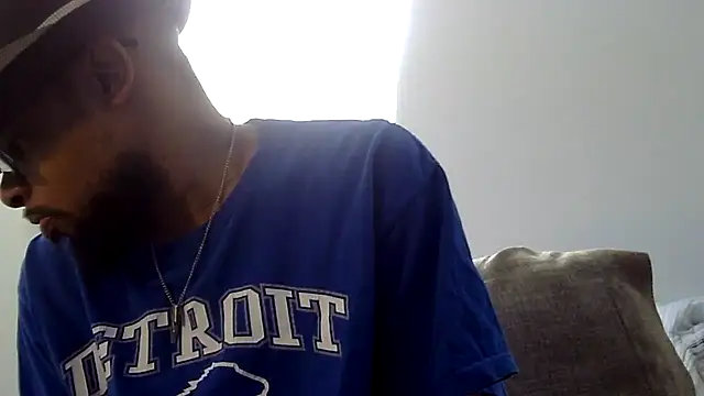 Snapshot of WhiskeyWood_DuhGOD chatting on October 13, 2025, 4:40 pm WhiskeyWood DuhGOD online show from October 13, 2025, 4:40 pm