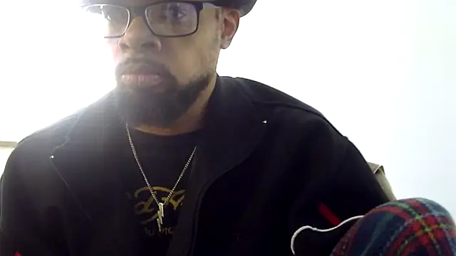 Snapshot of WhiskeyWood_DuhGOD chatting on November 13, 2025, 5:45 pm WhiskeyWood DuhGOD online show from November 13, 2025, 5:45 pm