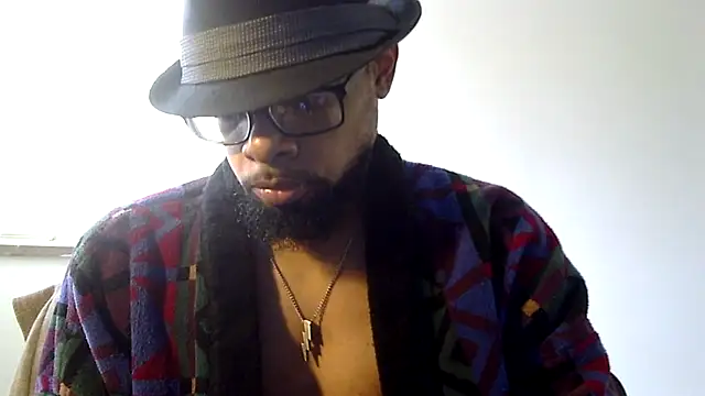 Snapshot of WhiskeyWood_DuhGOD chatting on November 21, 2025, 5:11 pm WhiskeyWood DuhGOD online show from November 21, 2025, 5:11 pm