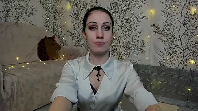 Snapshot of Mary0Lou chatting on December 7, 2024, 3:04 am Mary0Lou online show from December 7, 2024, 3:04 am