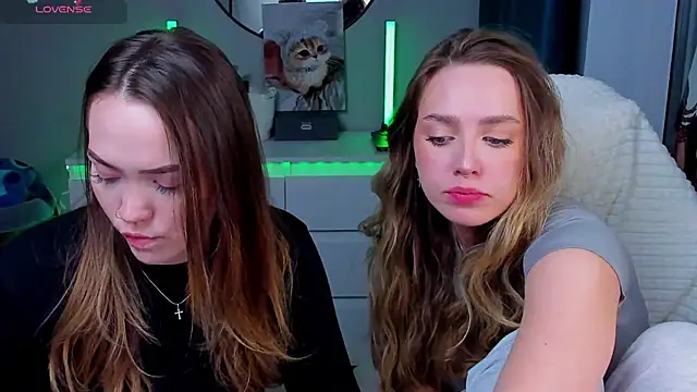 Evia r0se online show from March 7, 2026, 7:55 pm