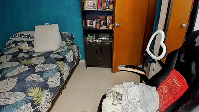 Snapshot of peanut_tangerine chatting on November 14, 2025, 12:31 am peanut tangerine online show from November 14, 2025, 12:31 am