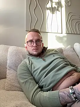 thehornyguy97 online show from December 19, 2025, 12:12 pm