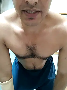 Wild-Honey online show from October 2, 2025, 3:35 am