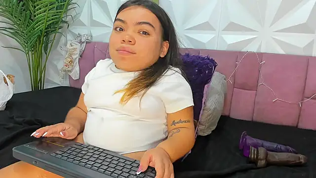 Snapshot of Michelle_Brooks chatting on December 26, 2024, 1:21 pm Michelle Brooks online show from December 26, 2024, 1:21 pm