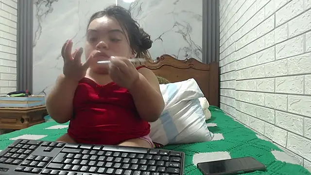 Snapshot of Michelle_Brooks chatting on January 31, 2025, 7:18 am Michelle Brooks online show from January 31, 2025, 7:18 am