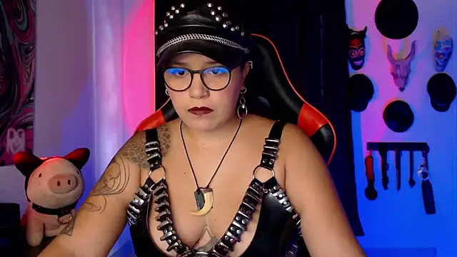 LilithSharon online show from September 16, 2025, 3:24 pm