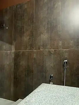 jd82000 online show from March 11, 2026, 12:44 pm