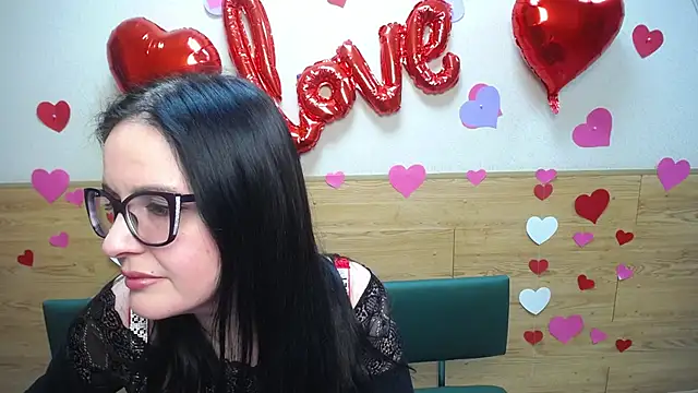 TayaBoret online show from February 14, 2025, 9:43 pm