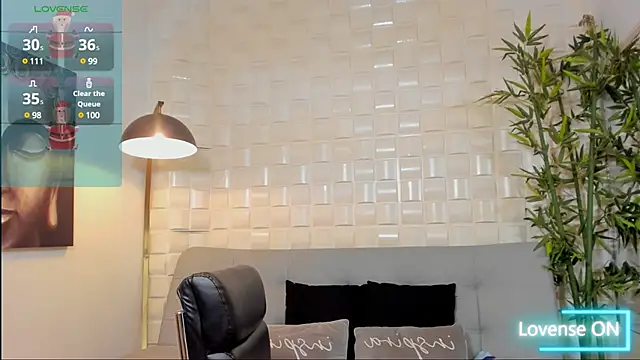  dreammr1  online show from January 25, 2025, 1:43 am