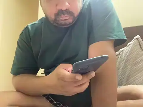 coolboy6566 online show from September 16, 2025, 6:20 pm