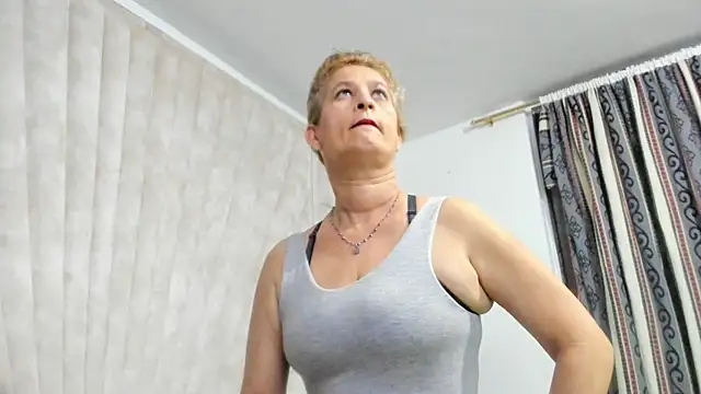 Jade squirtt online show from November 7, 2025, 10:26 am