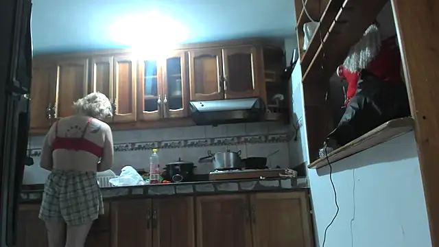 Jade squirtt online show from November 27, 2025, 10:17 am