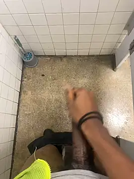 Snapshot of zeekBbc chatting on January 21, 2025, 8:00 pm zeekBbc online show from January 21, 2025, 8:00 pm