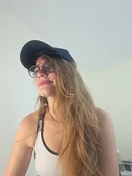 Hanny 24 online show from January 15, 2025, 9:24 am