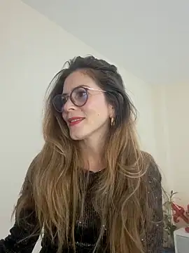 Hanny 24 online show from February 22, 2025, 1:00 am