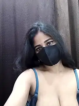 Snapshot of Lalisa_sexy chatting on July 1, 2026, 9:22 am Lalisa sexy online show from July 1, 2026, 9:22 am