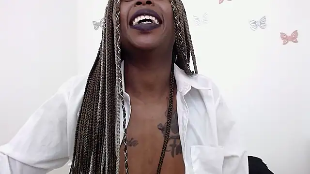  Zooee online show from December 23, 2024, 2:50 pm