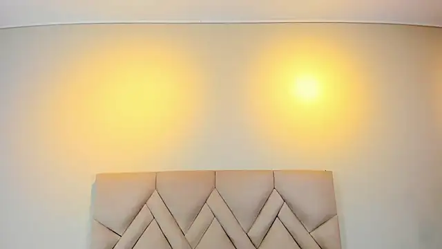 Isis Osman online show from February 22, 2026, 7:34 pm