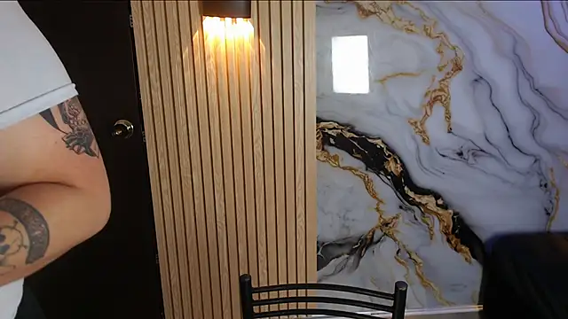 Bruja  Scarlata online show from November 25, 2025, 10:15 am