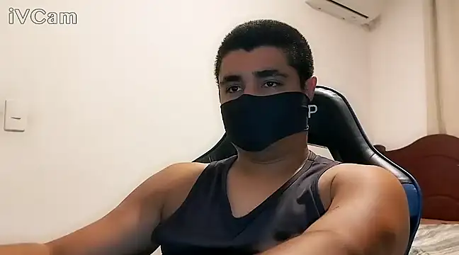 Snapshot of LeoPutaria chatting on January 11, 2025, 7:49 pm LeoPutaria online show from January 11, 2025, 7:49 pm