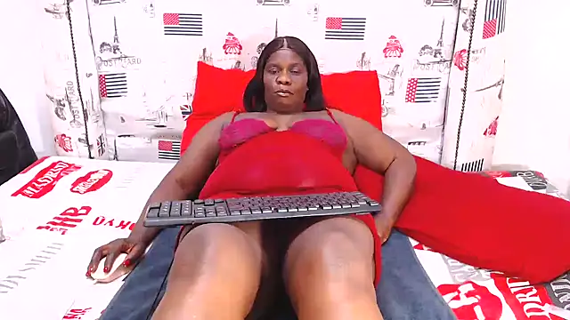 Honeybumsx32 online show from October 24, 2025, 9:06 am