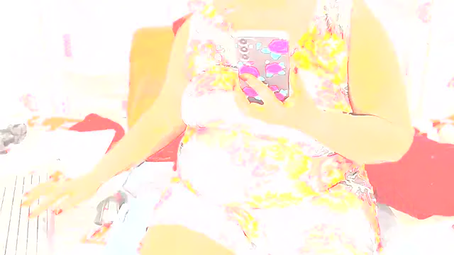 Snapshot of Honeybumsx32 chatting on February 19, 2026, 9:16 am Honeybumsx32 online show from February 19, 2026, 9:16 am