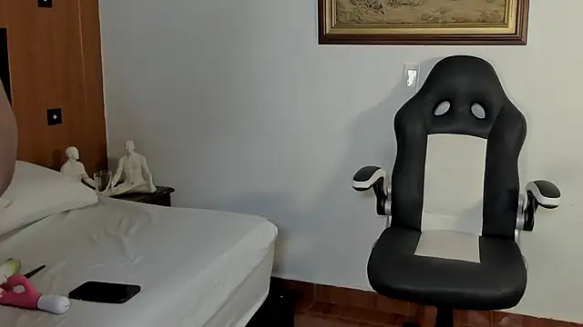 Wendy Marchall online show from March 27, 2026, 7:02 pm