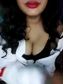 Miss-Siyaa online show from December 4, 2024, 5:33 pm