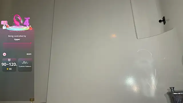 Snapshot of VeronicaRonnieTaylor chatting on February 4, 2026, 6:41 am VeronicaRonnieTaylor online show from February 4, 2026, 6:41 am