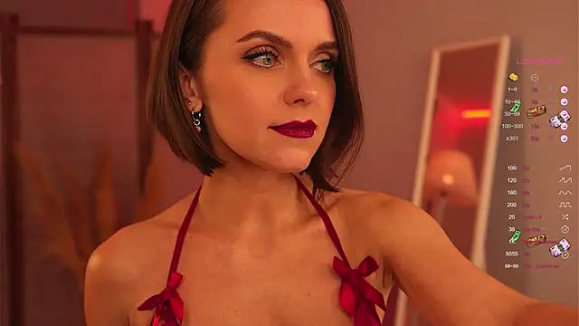 lil fleur online show from November 18, 2025, 5:17 pm