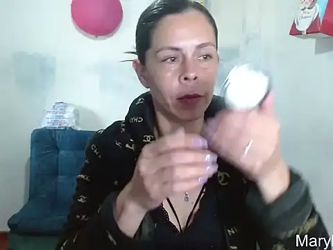 Snapshot of Marilyn_xxxx chatting on May 7, 2026, 6:46 pm Marilyn xxxx online show from May 7, 2026, 6:46 pm
