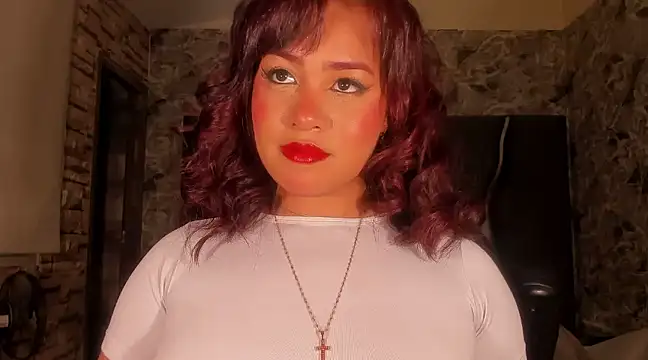 Estrella05  online show from March 10, 2025, 4:28 am