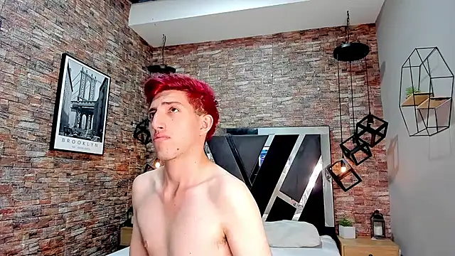 Snapshot of Un_Slutty chatting on January 24, 2025, 7:49 pm Un Slutty online show from January 24, 2025, 7:49 pm