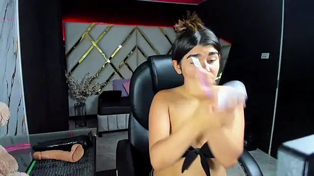 NahomiConnor  online show from March 27, 2026, 3:34 am