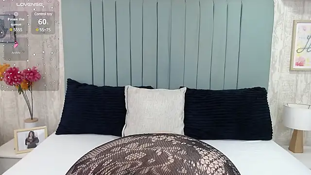 Snapshot of KarllaWalker chatting on February 7, 2025, 12:28 pm KarllaWalker online show from February 7, 2025, 12:28 pm