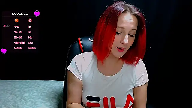 AgathaNoxe online show from December 19, 2024, 10:21 pm