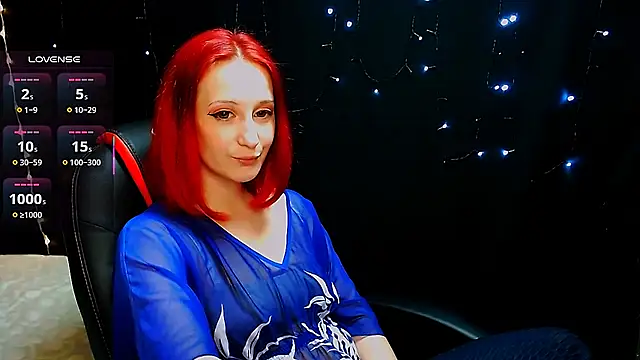 AgathaNoxe online show from February 28, 2025, 8:39 pm