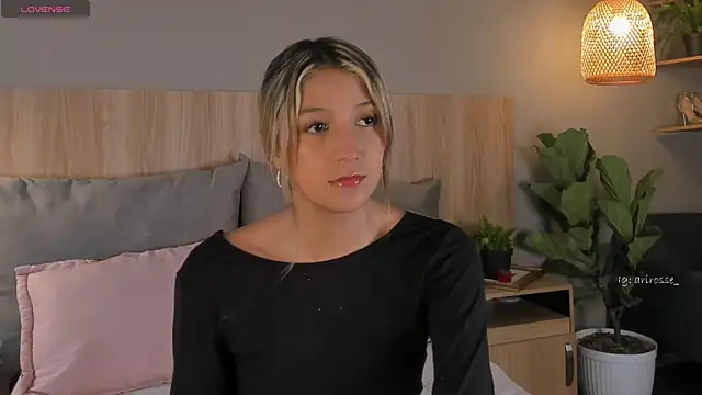 Snapshot of ariana_rosse__ chatting on July 6, 2026, 2:47 pm ariana rosse online show from July 6, 2026, 2:47 pm