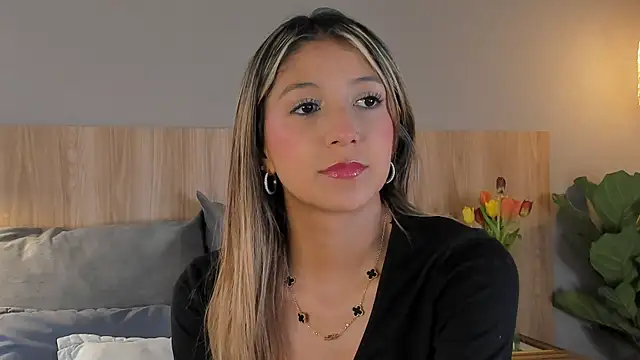 Snapshot of ariana_rosse__ chatting on August 3, 2026, 1:49 pm ariana rosse online show from August 3, 2026, 1:49 pm
