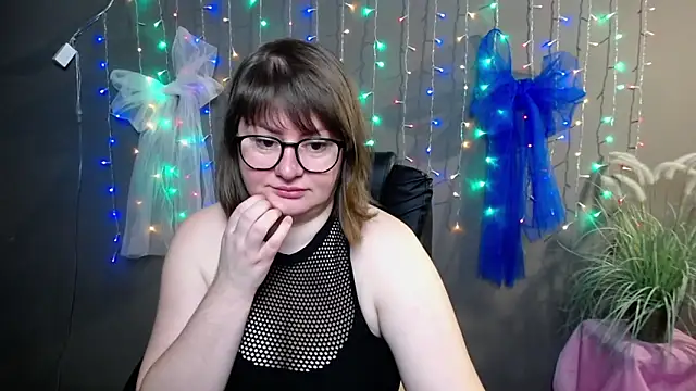 ZannaDreil online show from November 20, 2025, 7:02 pm